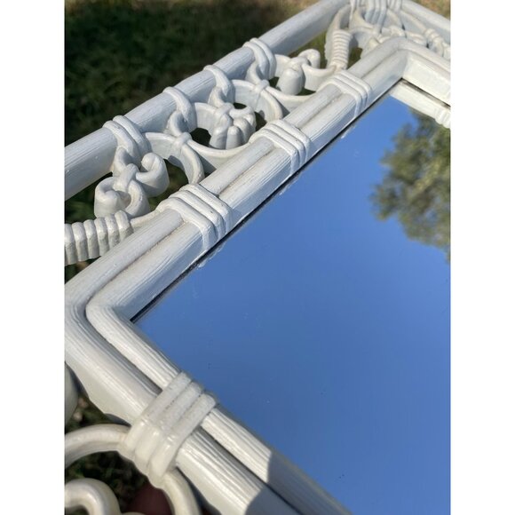 Vintage 1970s Syroco Homco White Faux Wicker Rattan Wall Mirror 14.5x12.5 - Picture 7 of 15